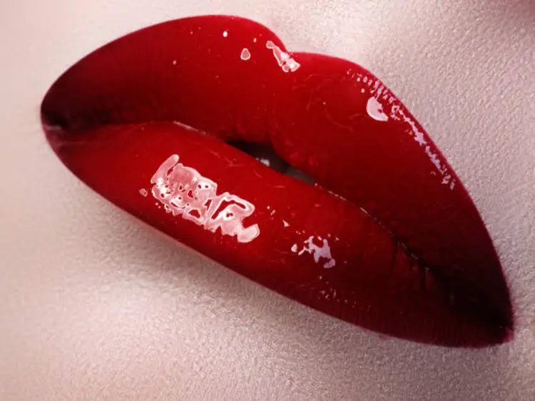 Trik Ombre Lipstik Bagus yang Cocok untuk Bibir Gelap