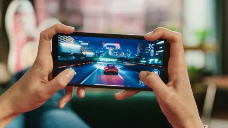 Kenapa HP Cepat Panas Saat Main Game? Begini Cara Mengatasinya