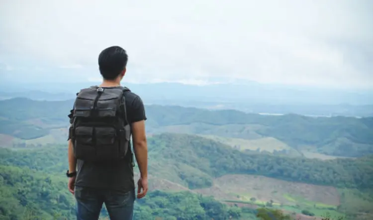 7 Tips Memilih Tas Backpacker yang Nyaman untuk Traveling Jauh