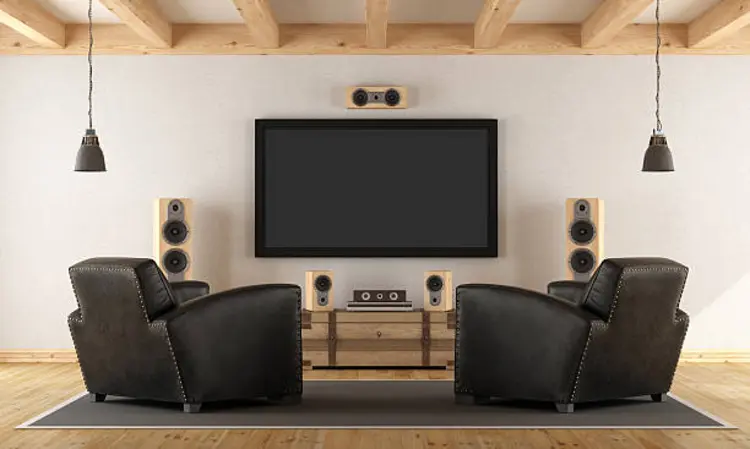 Jangan Asal, Ini Trik Menata Speaker agar Suaranya Maksimal di Ruangan Kamu!