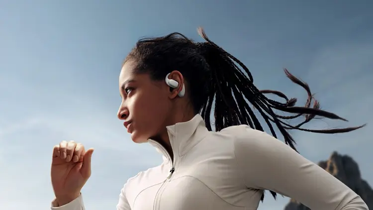 Lari Hujan-hujanan pun Aman! HUAWEI FreeArc, TWS yang Nggak Bakal Jatuh Walau Kamu Loncat-loncat