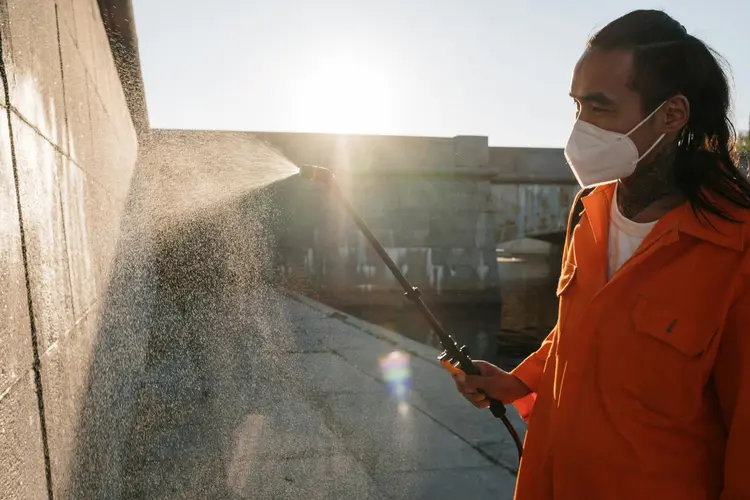 Hitung-hitungan Cerdas! Hemat Jutaan Rupiah dengan Punya Pressure Washer Sendiri