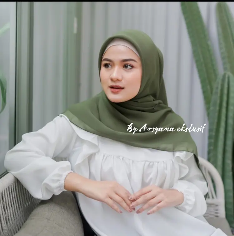 Ansania: SQUARE Premium Hijab Cantik Kekinian fineHycon