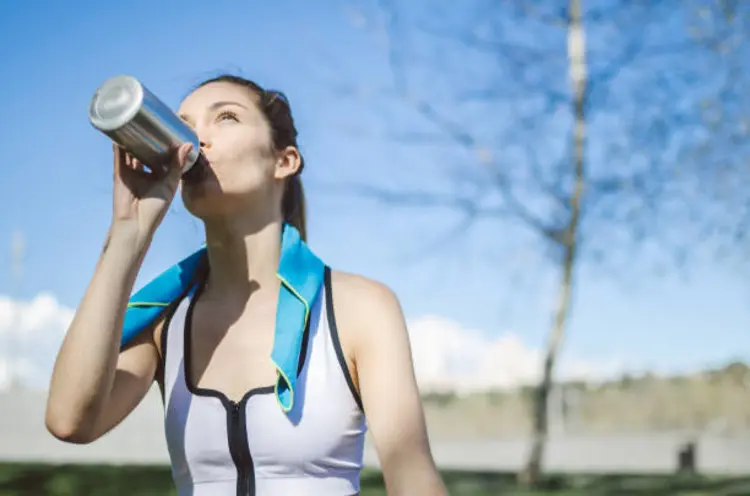 Tips Biar Nggak Lupa Minum Saat Olahraga, Cocok Buat yang Sering Lupa!
