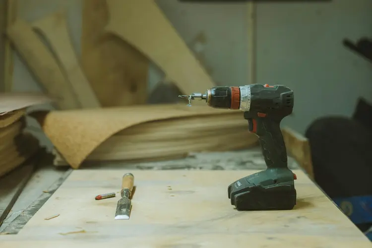 Jangan Asal Pencet! Trik Menggunakan Fitur Torsi Bor Biar Sekrup Gak Jebol