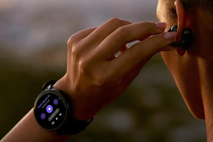 Review Amazfit Active Max, Smartwatch GPS Tangguh tapi Apakah Layak Beli?