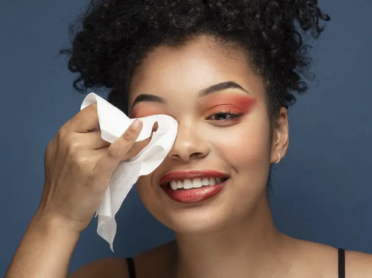 5 Rekomendasi Tisu Pembersih Make Up Terbaik dari Berbagai Merek